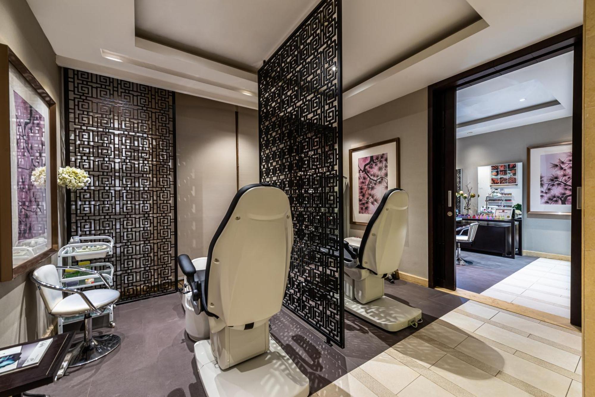 利雅得水仙水疗酒店 利雅德 外观 照片 The Spa at The Dorchester